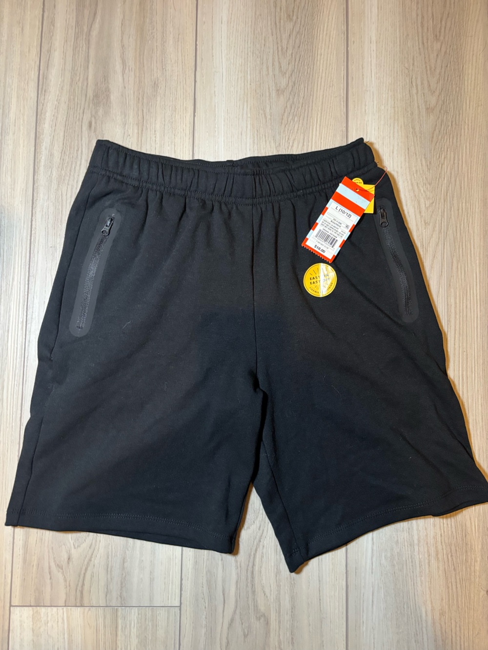 Cat & Jack Black Kids Athletic Jogger Shorts with Zip Pockets